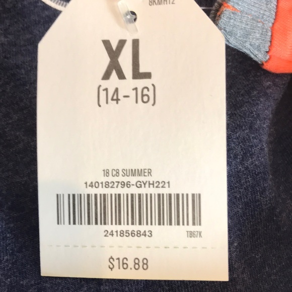 T-shirt size XL (14-16) juniors - Picture 8 of 8